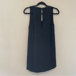 Wilfred Aritzia  Black V-Neck Shift Dress Size Small Photo 4