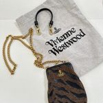 Vivienne Westwood NWOT Authentic  black in tiger chain purse/wallet Photo 0