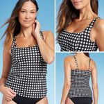Lands' End NWT! UPF 50 Underwire Square Neck Tankini Top Photo 1