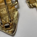 Gold Tone Metal Belt Buckle Set Photo 8