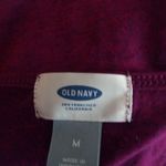 Old Navy  M Berry Hombre Boyfriend T-Shirt Top Photo 3