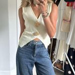 Amazon  Knit Sleeveless Sweater Photo 1