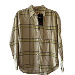Levi's relaxed fit flannel plaid button down NEW Photo 1