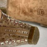 Donald J Pliner Womens Cross Strap Sandals Heels Shoes 8 Beige Leather Photo 5