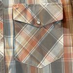 Wrangler  Western Casual Button Down Shirt Pearl Snap Plaid Size Med EUC #4468 Photo 2