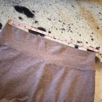 Vuori  Mid Rise Elevation Slim Bootcut pant in Hazel Heather Size Large Photo 6