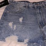 Nasty Gal  shorts denim distressed 5 pocket US 6 NWT Photo 3