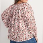 Old Navy Puff Sleeve Floral Smocked Poet Swing Blouse Women’s Size XXL Red White Photo 3