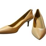 Michael Kors Michael Kohrs Heels Beige Pointed Toe Kitten Heel 2" Leather Size 6.5 Photo 0