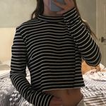 Forever 21 Long Sleeve Black And White Striped Cropped Shirt Photo 0