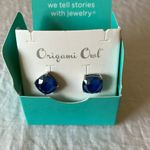 Origami Owl : 2018 Blue Clara’s Silver Tone Earrings Photo 2