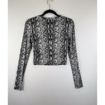 Alice + Olivia Womens Top Gray Delaina Snakeskin Print Cropped Long Sleeve XS Photo 7