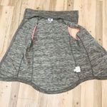 Old Navy  Gray pink Active fleece vest sz small Photo 4