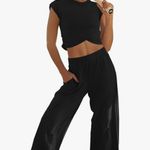 Amazon  Set Two-Piece Photo 0