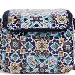 Vera Bradley Lunchbag Photo 0
