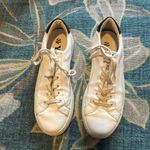 Soludos  Yebo Vegan Leather Sneakers in White Size 10 Photo 2
