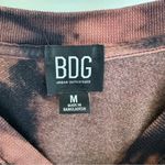 BDG  Black and Brown Tie Dye Cropped Sweatshirt Relaxed Fit Size Medium Photo 7