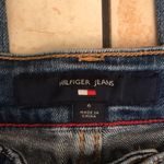 Tommy Hilfiger  light wash high waisted denim jeans size 6 Photo 6