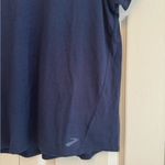 Brooks Women's Navy Blue T-Shirt Photo 1