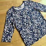JM Collection Animal Tiger Print, Lightweight Sweater, Navy, Tan, Size L Photo 0