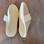 Women canvas lady walking shoes size 9 in beige new Photo 6