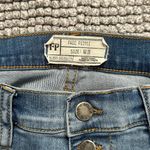 Free People  Blue Cropped Skinny jean Photo 2