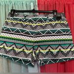 New York & Co. NY&C Women's Geometric Patterned Shorts - Black, Green, White Photo 1