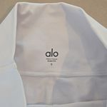 Alo Yoga  White 7" High-Waist Biker Shorts Size S Photo 5