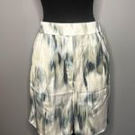 H&M Cream Patterned Satin Short Photo 0