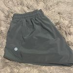 Lululemon Hotty Hot Short 2.5” Photo 0