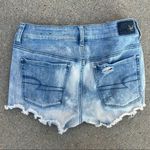 American Eagle AEO Hi Rise Shortie Crochet Pocket Frayed Jean Shorts 360 Super Stretch Size 4 Photo 1