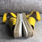 Soda Universal Thread Women's 9 Tommie Triple Strap Sandals - Tan Casual Bohemian Photo 3