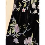 Calvin Klein  Women‎ Black Velvet Floral Embroidery Sheath Dress Size 8 Photo 3