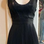 Slate + Willow NWOT gorgeous  black dress. Sz 4 Photo 0
