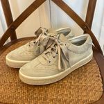 Geox D Leelu grey suede ribbon lace up sneaker size 6 Gray Photo 3