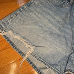 American Eagle Mom Short, distressing Photo 2