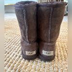 UGG  Australia Women's Classic Short  Boots Chocolate Brown Size 5 Photo 2