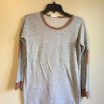 Peach Love California  small grey long sleeved top Photo 0