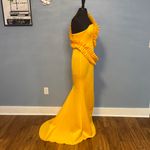 Vibrant Yellow One Shoulder Ruffle Dress Size Large Gold Photo 4