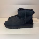 UGG  Women's Classic II Mini Black‎ Suede Ankle Boots Size 5 Photo 2