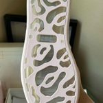 Alexander McQueen  pink leather trim waves sneakers ✨ Photo 12