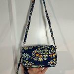 Vera Bradley Vintage Retired All in One Crossbody Wristlet Chandelier Floral Photo 0