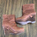 UGG Womens  Taryn Brown Leather Wedge Heeled Ankle Booties Boots size 7 Photo 9