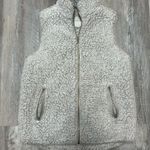 Thread and Supply Women’s  Ivory Sherpa Vest Size Medium  Photo 0