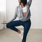 Zyia  Gray Yoga Shawl Photo 1