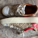 Tory Burch  Cream Red Sneakers Footwear Shoes Casual Women Size 7M Leather Photo 2