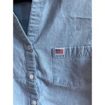 North Crest Vintage 90s  Embroidered Flag Blue Denim Shirt XL Americana Heritage Photo 3