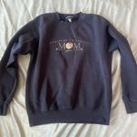 Jansport Duquense Mom Crewneck  Photo 0