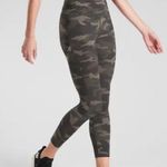 Athleta  Ultimate Stash Pocket Camo 7/8 Tight, Olive SIZE 1X Photo 0