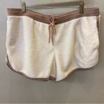 Victoria's Secret Victoria’s Secret LOGO Sherpa shorts, pull up elastic waist pockets XL Photo 3